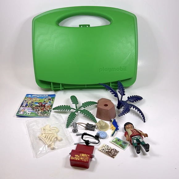 Playmobil Archeologist Figure & Accessories with Case - Picture 2 of 10